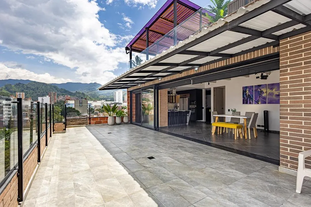 kontakty 4300 Sqft Luxury Penthouse With Stunning Views